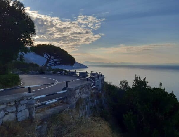 Cycling-along-the-cilento-coast