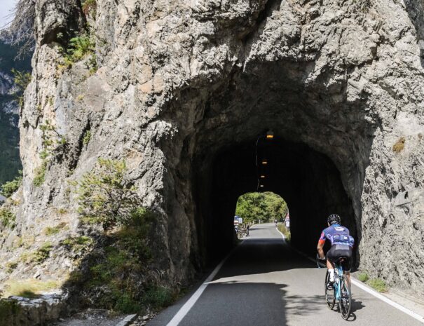 Gavia-and-Stelvio-Bike-Tour-Cycling-in-Italy